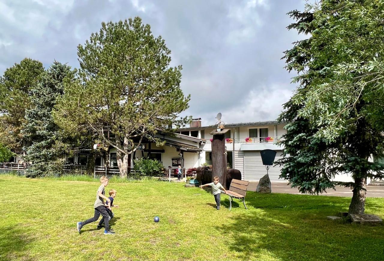 Landhotel Tanneneck - Ideal Fuer Gruppen, Familien Und Hunde Loeffingen Exterior photo